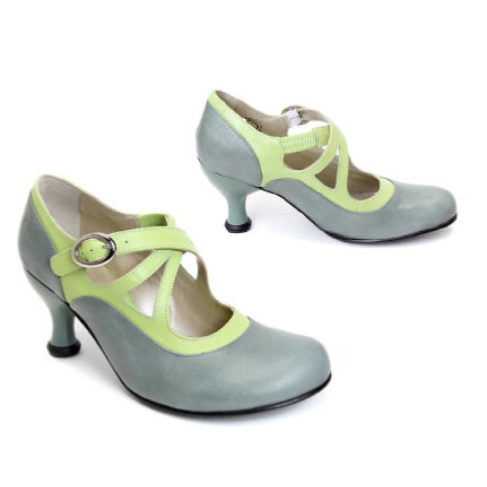 John Fluevog Pearl Hart Bellevue’s ***Retired design****